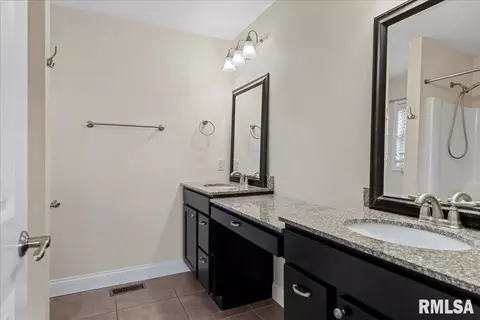2702 Covered Wagon Trl, Springfield, IL 62711 photo 15