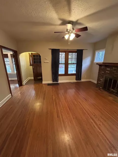 220 S Douglas Ave, Springfield, IL 62704 photo 5
