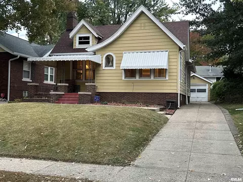 220 S Douglas Ave, Springfield, IL 62704