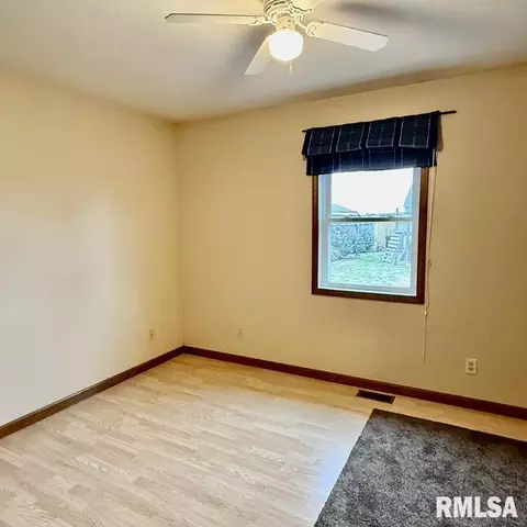 Bedroom - 136 Post Rd, Virden, IL 62690 photo 2 of 2