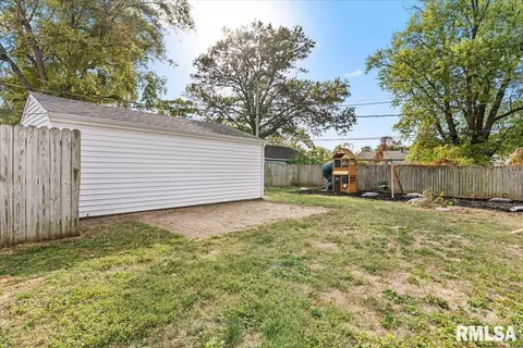 1751 Fairmont Dr, Springfield, IL 62702 photo 29