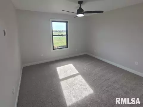 Bedroom - 3802 Sugar Loaf Dr, Springfield, IL 62711 photo 2 of 3