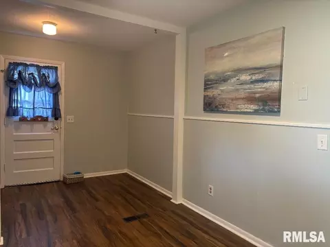 Other - 2517 Sandgate Rd, Springfield, IL 62702 photo 9 of 19
