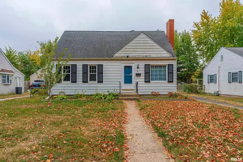 61 Bonnie Ct, Springfield, IL 62704