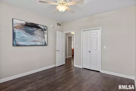 Bedroom - 2716 Killarney Rd, Springfield, IL 62711 photo 5 of 7
