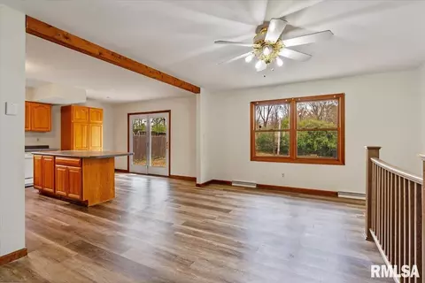 9 Coachlight Ct, Springfield, IL 62703 photo 9