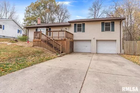 9 Coachlight Ct, Springfield, IL 62703 photo 4