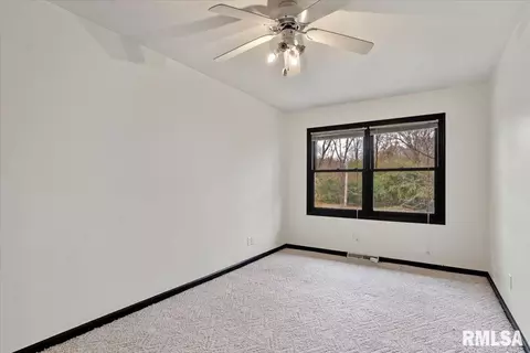 9 Coachlight Ct, Springfield, IL 62703 photo 25