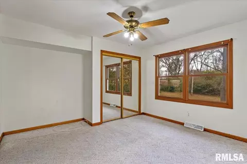 9 Coachlight Ct, Springfield, IL 62703 photo 17