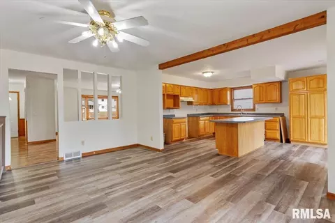 9 Coachlight Ct, Springfield, IL 62703 photo 10