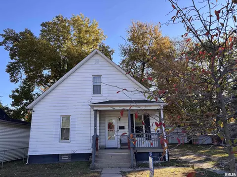1050 N Ohio St, Springfield, IL 62702 photo 1