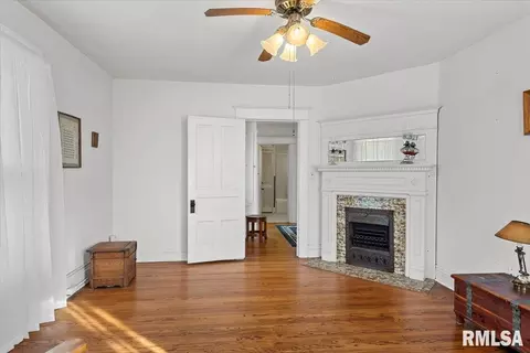 710 S Walnut St, Springfield, IL 62704 photo 22