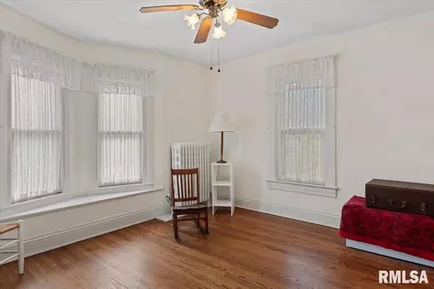 710 S Walnut St, Springfield, IL 62704 photo 19