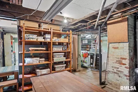 710 S Walnut St, Springfield, IL 62704 photo 38