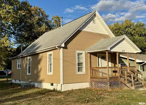 443 Fifer St, Galesburg, IL 61401