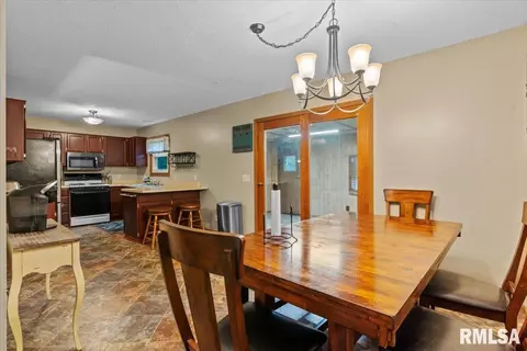 2508 W Harbauer St, Springfield, IL 62702 photo 8