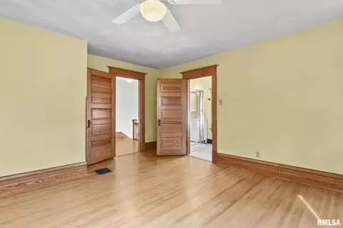 835 S Park Ave, Springfield, IL 62704 photo 26