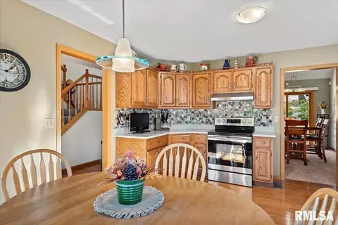 3320 Blueberry Ln, Springfield, IL 62711 photo 5