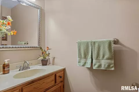 600 Tecumseh Trl, Springfield, IL 62711 photo 27
