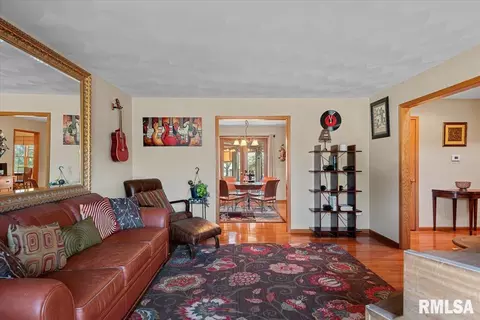 600 Tecumseh Trl, Springfield, IL 62711 photo 10