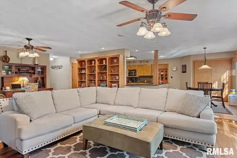 600 Tecumseh Trl, Springfield, IL 62711 photo 21