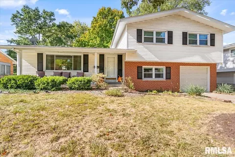 105 Dickinson Rd, Springfield, IL 62704