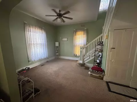 108 W Pine St, Springfield, IL 62704 photo 6