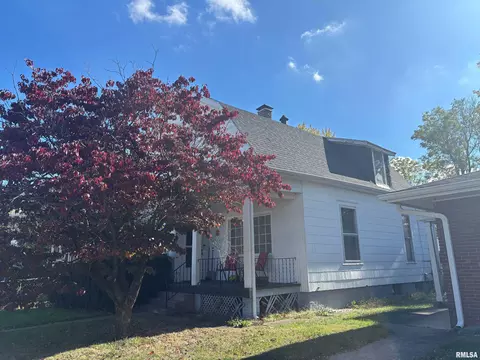 108 W Pine St, Springfield, IL 62704 photo 2