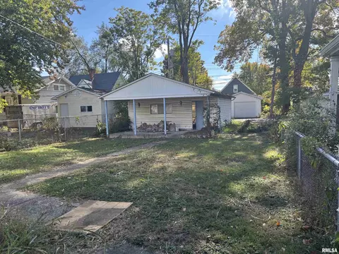 108 W Pine St, Springfield, IL 62704 photo 15