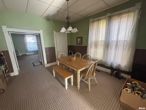 108 W Pine St, Springfield, IL 62704 photo 9
