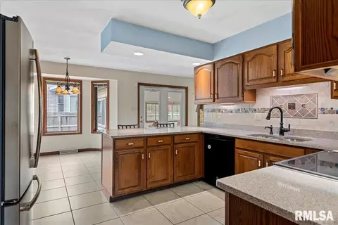 3100 Jalna Dr, Springfield, IL 62704 photo 11