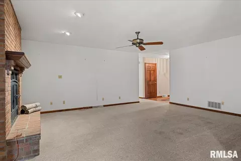 3100 Jalna Dr, Springfield, IL 62704 photo 21