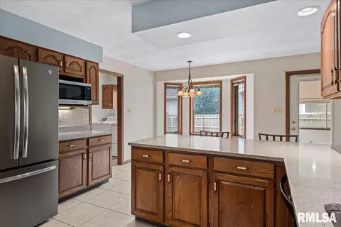 3100 Jalna Dr, Springfield, IL 62704 photo 12