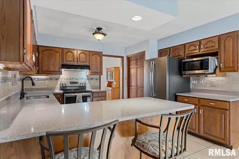 3100 Jalna Dr, Springfield, IL 62704 photo 13