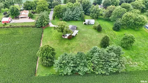 Exterior - 184 Cravens Rd, Springfield, IL 62712 photo 9 of 11