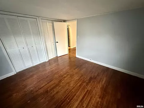 Bedroom - 205 N Austin Ave, Abingdon, IL 61410 photo 1 of 2