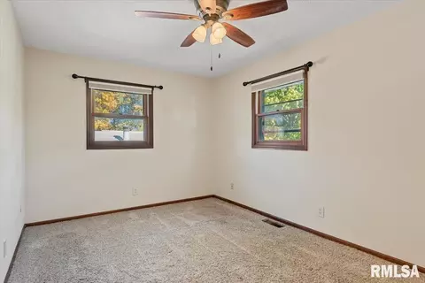 3108 Rutgers Dr, Springfield, IL 62704 photo 15