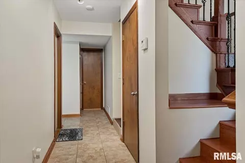 3108 Rutgers Dr, Springfield, IL 62704 photo 4