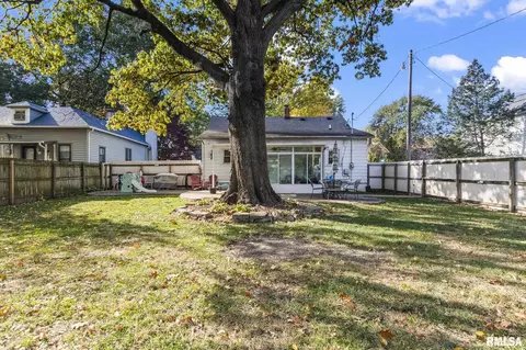 146 N State St, Springfield, IL 62702 photo 29