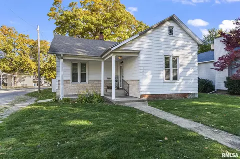 146 N State St, Springfield, IL 62702 photo 3