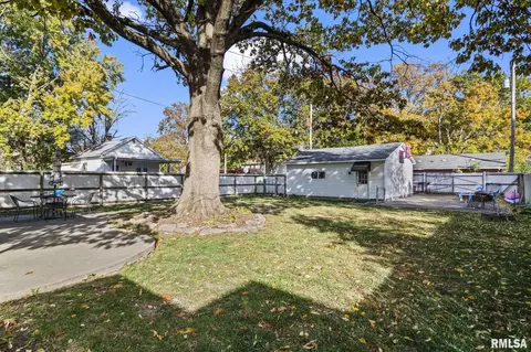 146 N State St, Springfield, IL 62702 photo 26