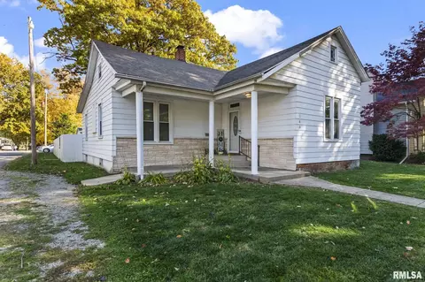 146 N State St, Springfield, IL 62702