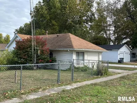 Exterior - 253 Monroe St, Auburn, IL 62615 photo 1 of 6