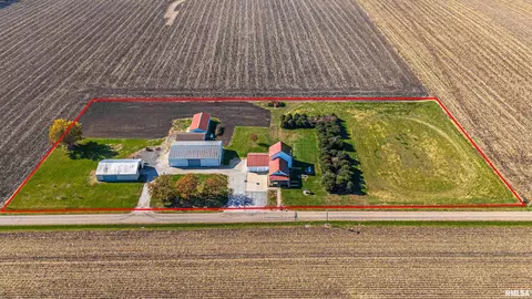 180 N 400 East Rd, Mclean, IL 61754