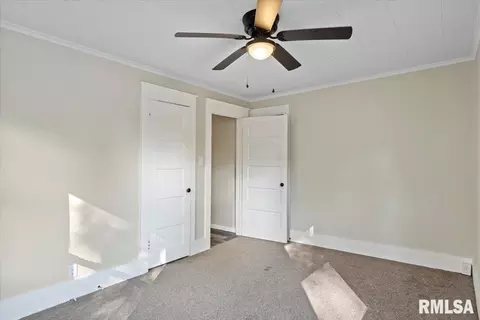 2812 Holmes Ave, Springfield, IL 62704 photo 13