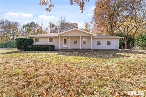 3898 Radford Rd, Springfield, IL 62707