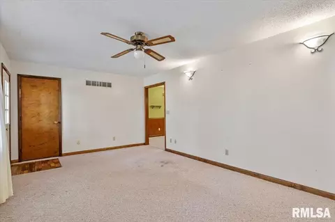 3898 Radford Rd, Springfield, IL 62707 photo 3