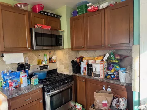1220 N Macarthur Blvd, Springfield, IL 62702 photo 5