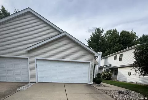 3209 Ashley Ln, Springfield, IL 62711 photo 2