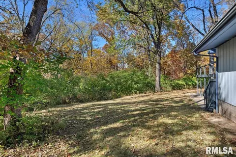Exterior - 2375 Sloe Rd, Springfield, IL 62707 photo 1 of 4